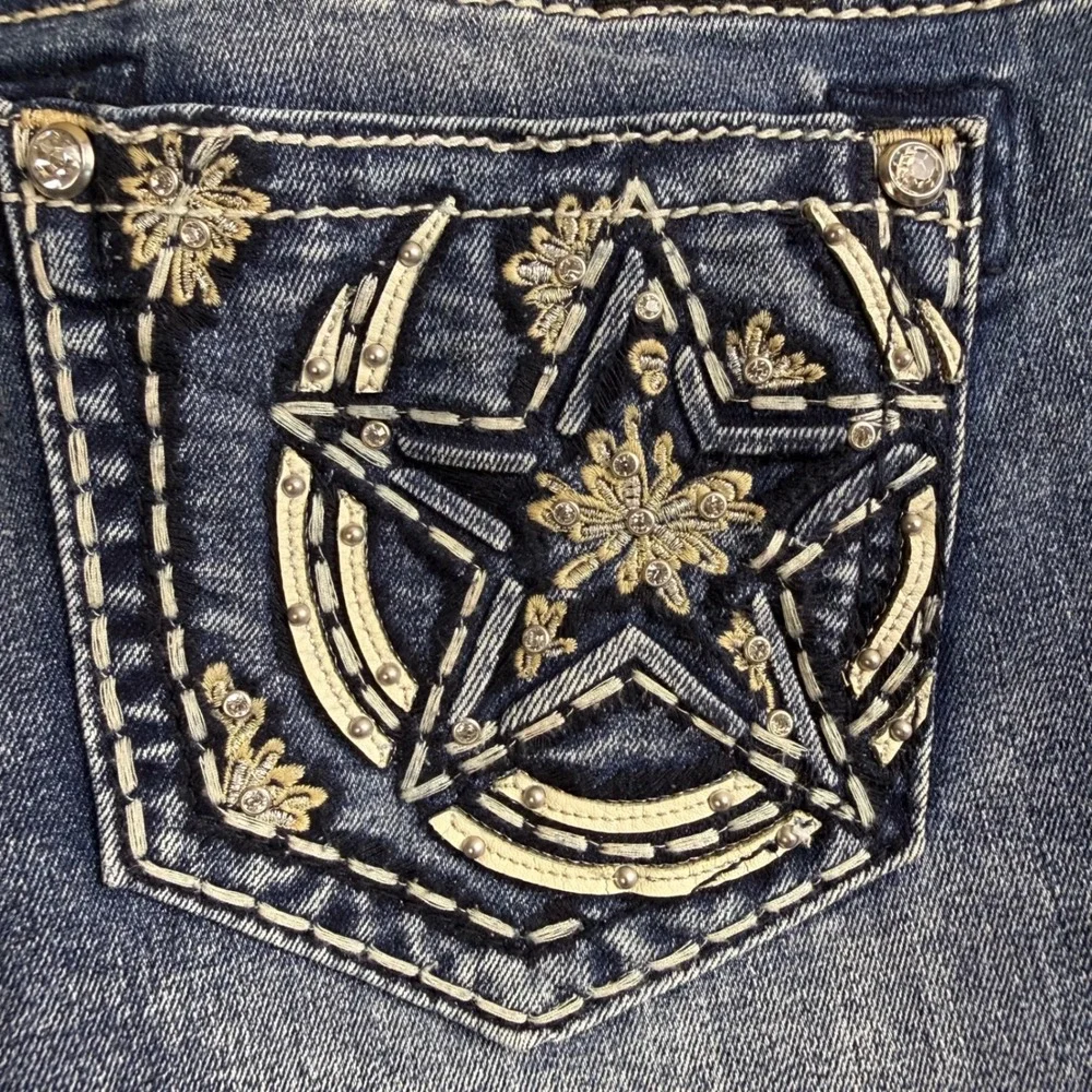 Miss Me Relaxed Boot Jeans Womens 31